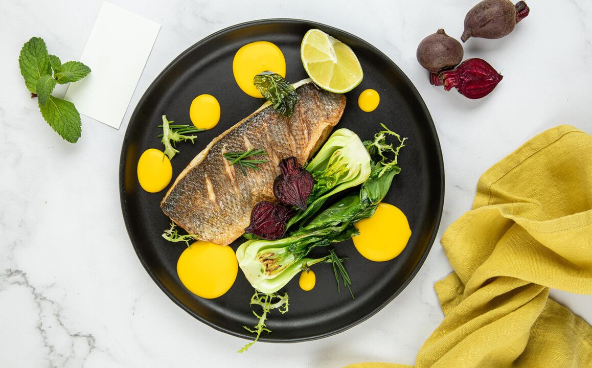 Sea bass fillets with a Mediterranean diet